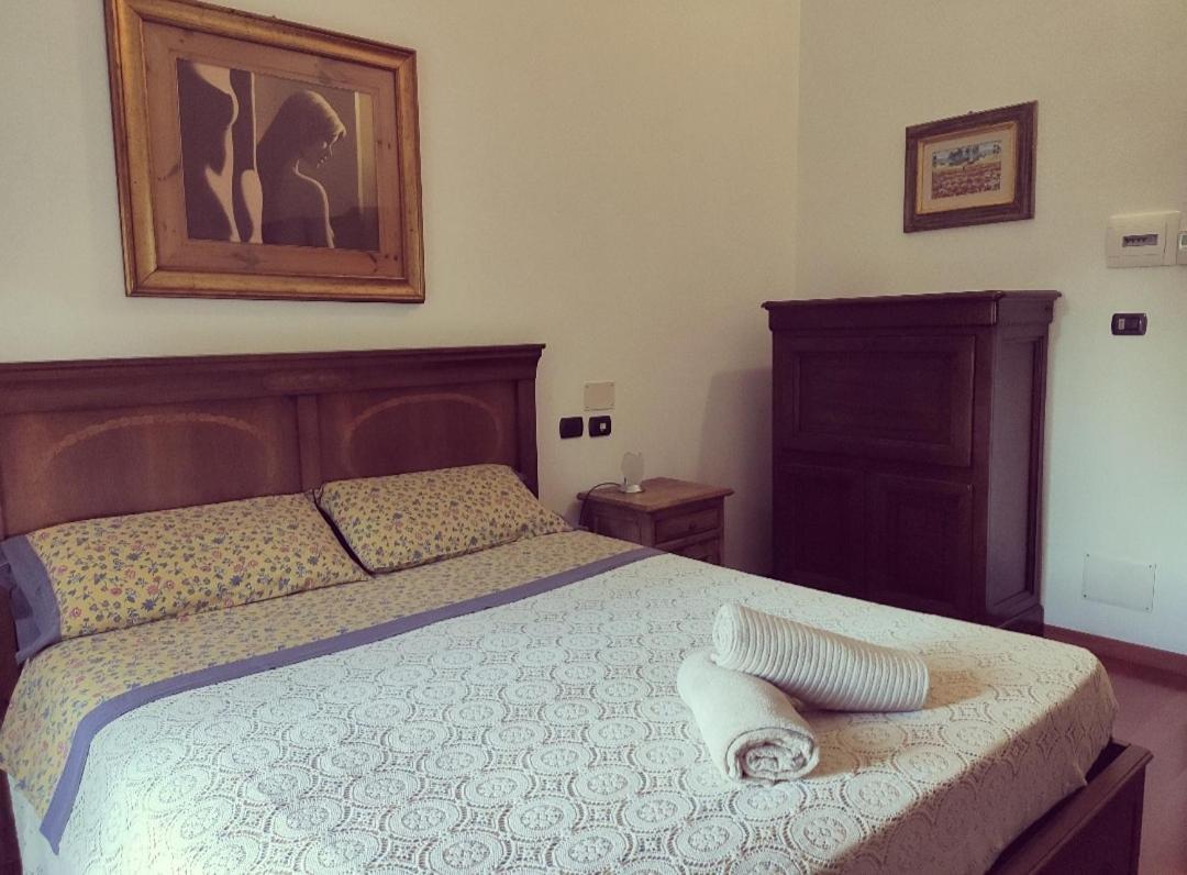 Casale Del Sole Bed & Breakfast Cepagatti Bagian luar foto