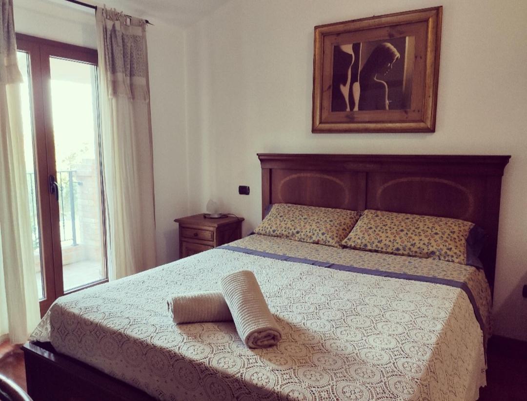 Casale Del Sole Bed & Breakfast Cepagatti Bagian luar foto