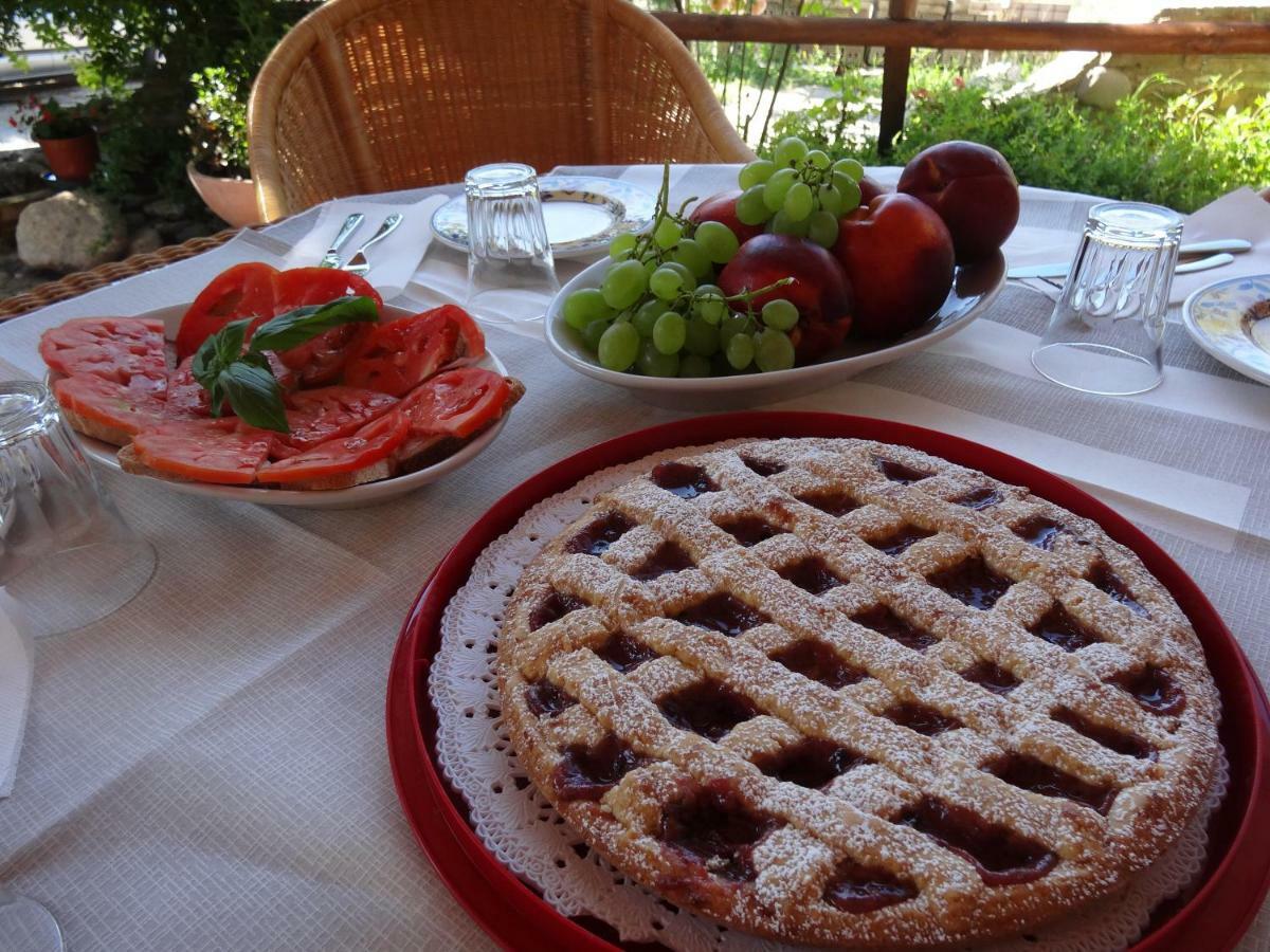 Casale Del Sole Bed & Breakfast Cepagatti Bagian luar foto