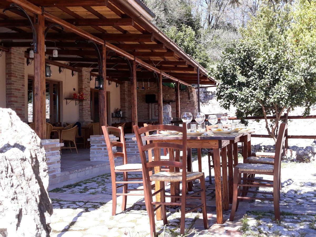 Casale Del Sole Bed & Breakfast Cepagatti Bagian luar foto
